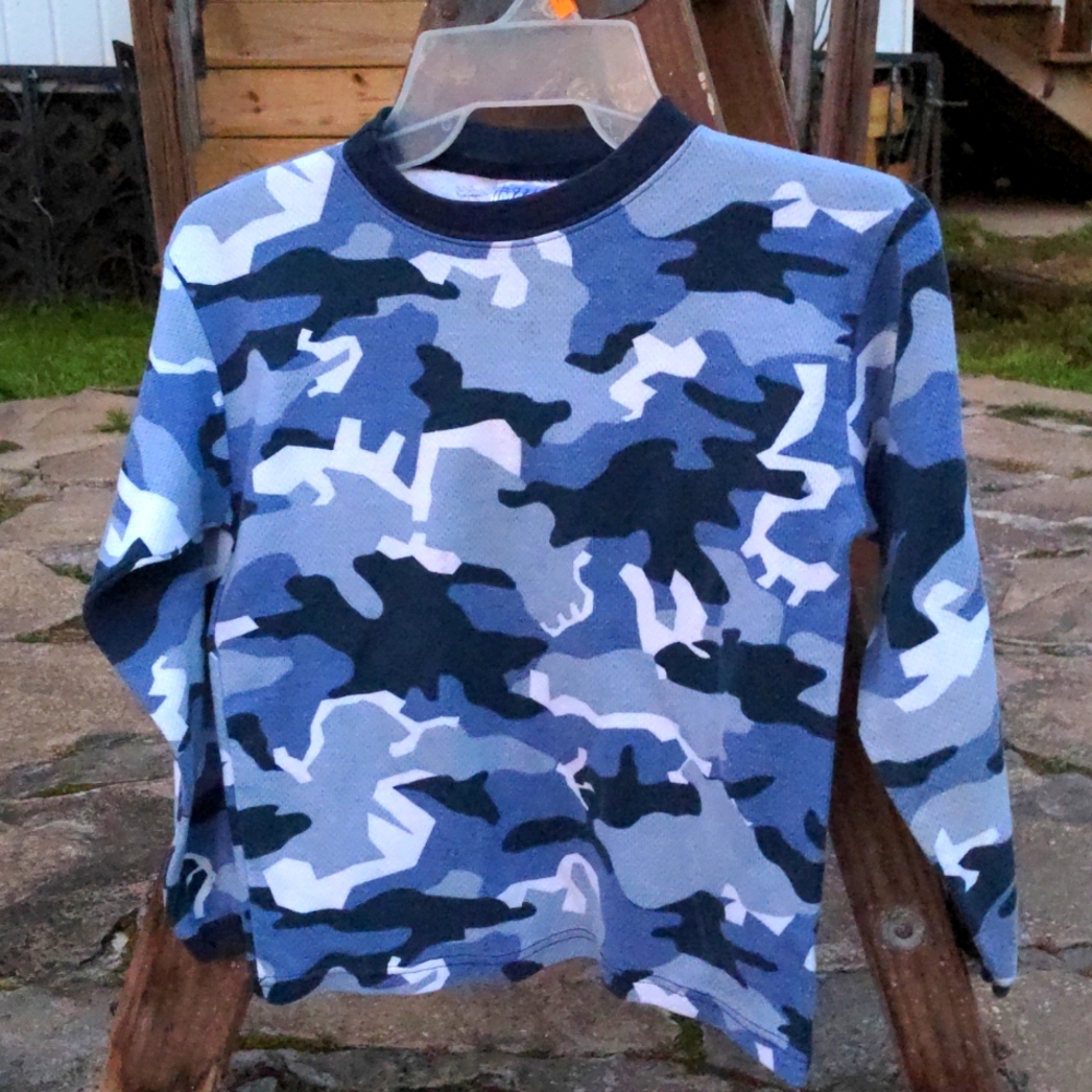 basic Image Boy's Camo in Black Blue & Gray Long Sleeve Waffle Knit TShirt